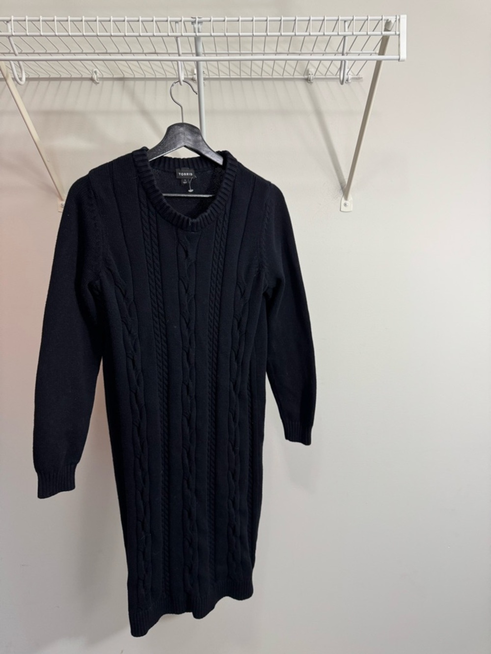 Torrid Black Cable-Knit Crewneck Sweater Size 1